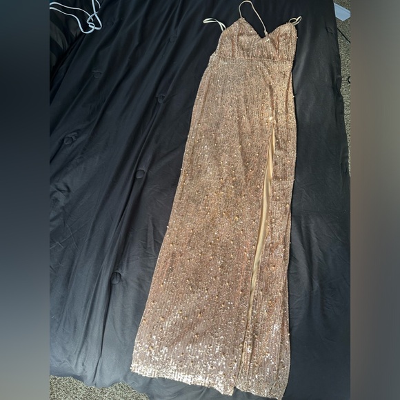 Cara Formal Sequin And Pearl Dress - Picture 5 of 8